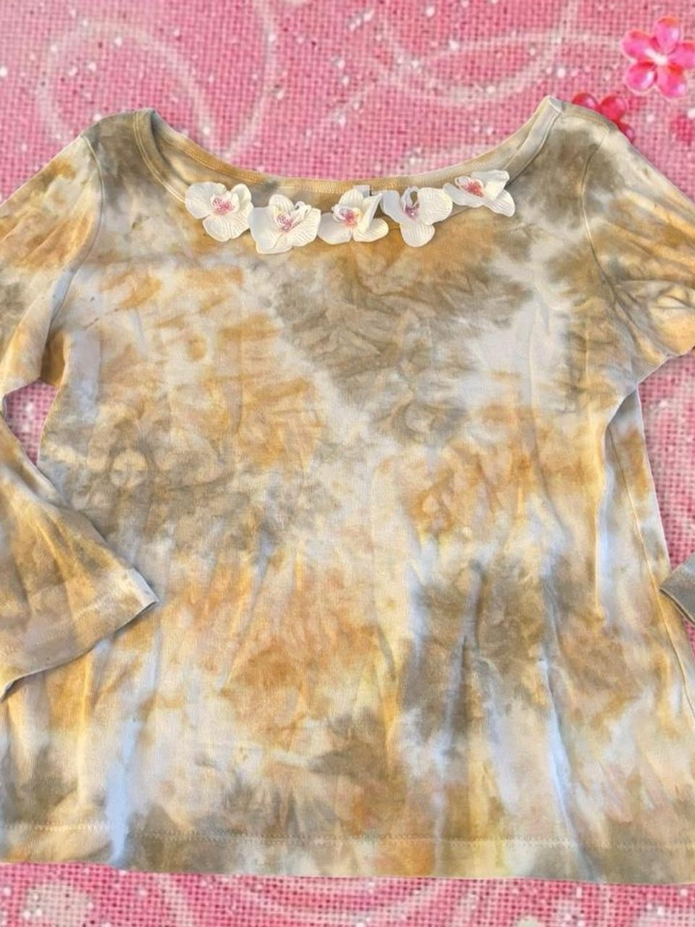 Tie-Dye Long Sleeve Tee with Floral Neckline